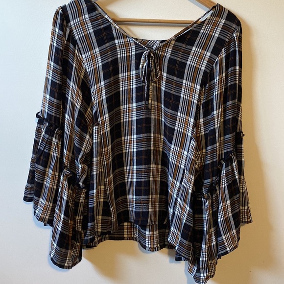 Maurices Kimono Sleeve Plaid Blouse - Picture 6 of 7